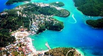Land for sale 6,375 sq.m. in Sivota 500,000 € (301)