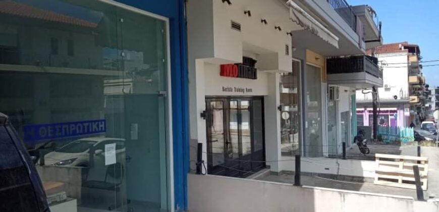 Πωλούνται διαμερίσματα και καταστήματα στην Ηγουμενίτσα (420)