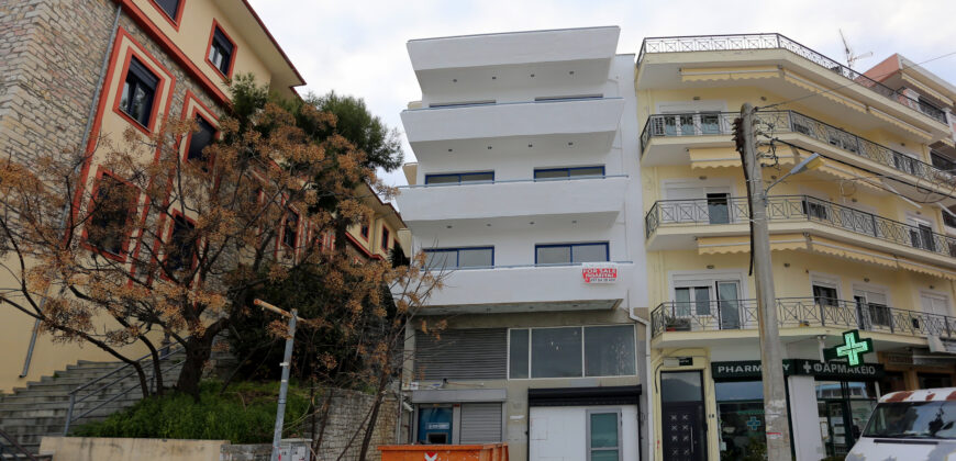 Four-storey building of 460 sq.m. for sale. in Igoumenitsa of Thesprotia. €800,000 (105)