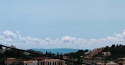 Πωλείται τριώροφη οικοδομή 130 τ.μ. στα Σύβοτα Θεσπρωτίας. 300.000€  (214)