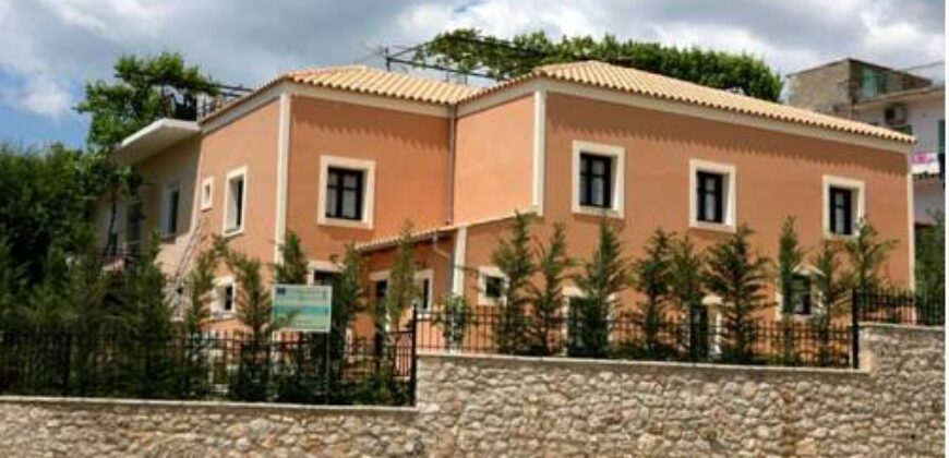 For sale tourist unit of 230 sq.m. in Margariti, Igoumenitsa. 490,000€ (824)