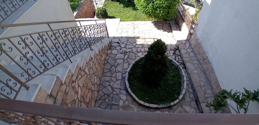Πωλείται διαμέρισμα 125 τ.μ. στην Ηγουμενίτσα Θεσπρωτίας.  220.000€ (083)