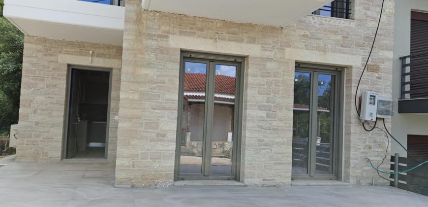 Newly built maisonette of 90 sq.m. for sale. in Sivota, Thesprotia 230,000€ (073)