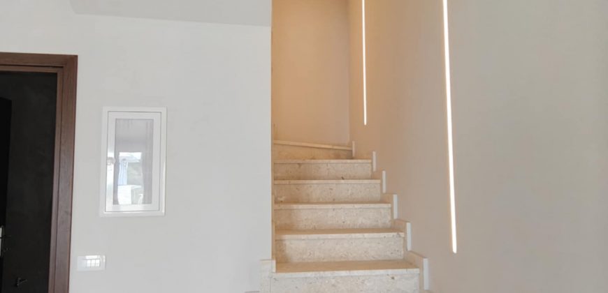 Newly built maisonette of 90 sq.m. for sale. in Sivota, Thesprotia 230,000€ (073)