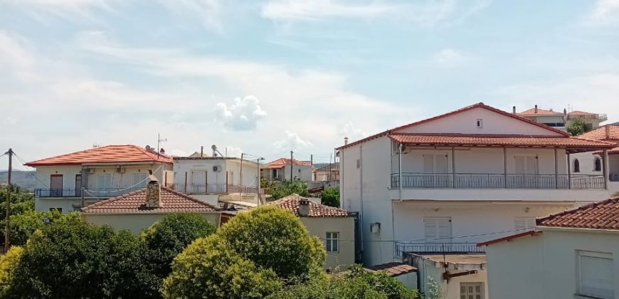 Πωλείται οικοδομή 198  τ.μ. στο Καστρί Ηγουμενίτσας 130.000€ (067)
