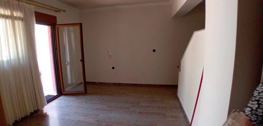 Πωλείται οικοδομή 198  τ.μ. στο Καστρί Ηγουμενίτσας 130.000€ (067)