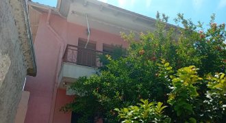 Πωλείται οικοδομή 198  τ.μ. στο Καστρί Ηγουμενίτσας 130.000€ (067)