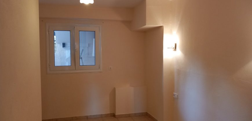 Πωλούνται δυάρια διαμερίσματα στην Πέρδικα Θεσπρωτίας.  (141)
