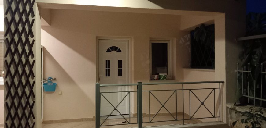 Πωλούνται δυάρια διαμερίσματα στην Πέρδικα Θεσπρωτίας.  (141)