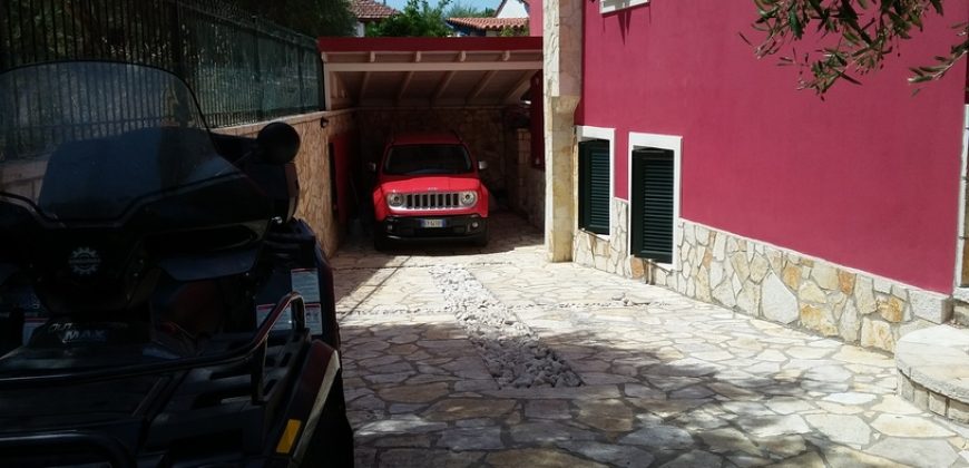 House for sale 201 sq.m. in Sivota, Thesprotia. 500,000€ (056)