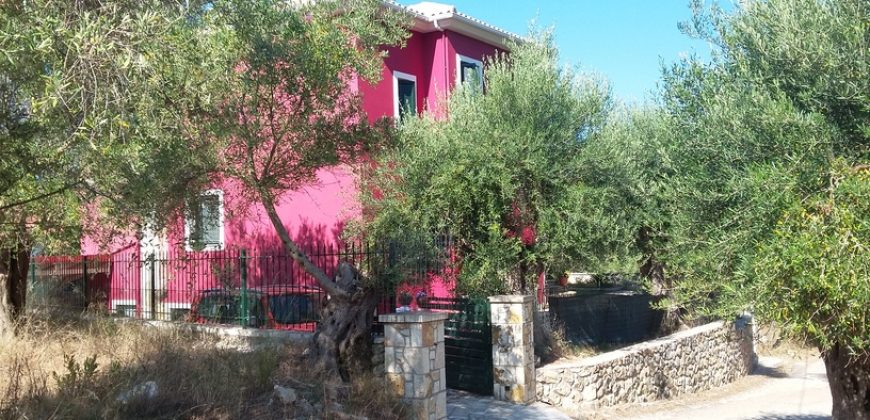 House for sale 201 sq.m. in Sivota, Thesprotia. 500,000€ (056)