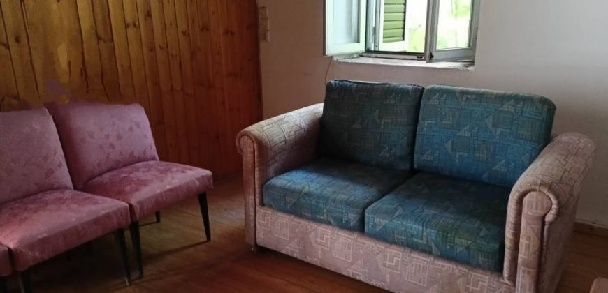 Πωλείται διώροφη κατοικία  70 τ.μ. στους Φιλιάτες Θεσπρωτίας. 38.000€ (301)