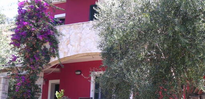 House for sale 201 sq.m. in Sivota, Thesprotia. 500,000€ (056)