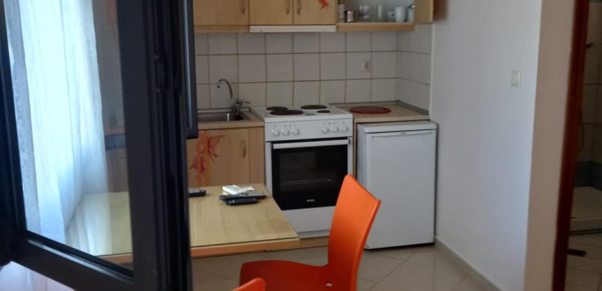 Πωλείται υπόγεια γκαρσονιέρα 28,50  τ.μ. στα Σύβοτα Θεσπρωτίας  49.000€  (754)