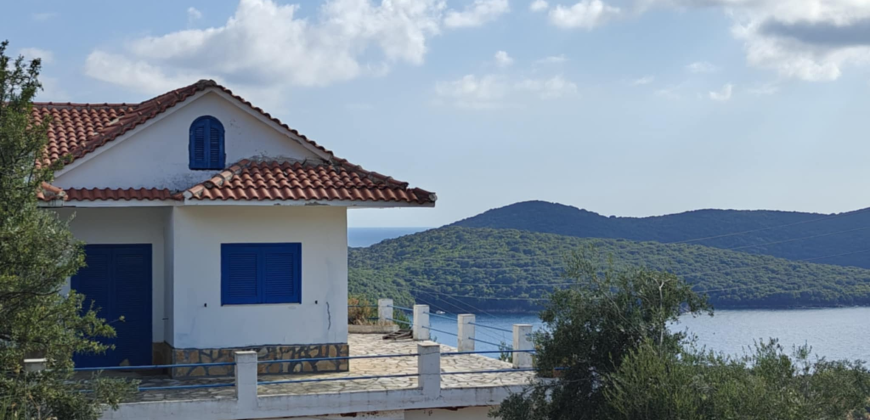 For sale a panoramic plot of 2,710.60 sq m. with two houses in Sivota, Thesprotia. 1,100,000€ (311)