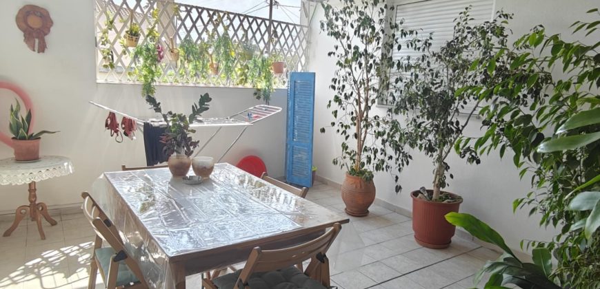 Two studios for sale with a total area of ​​47.18 sq m. in Sivota, Thesprotia. (043)